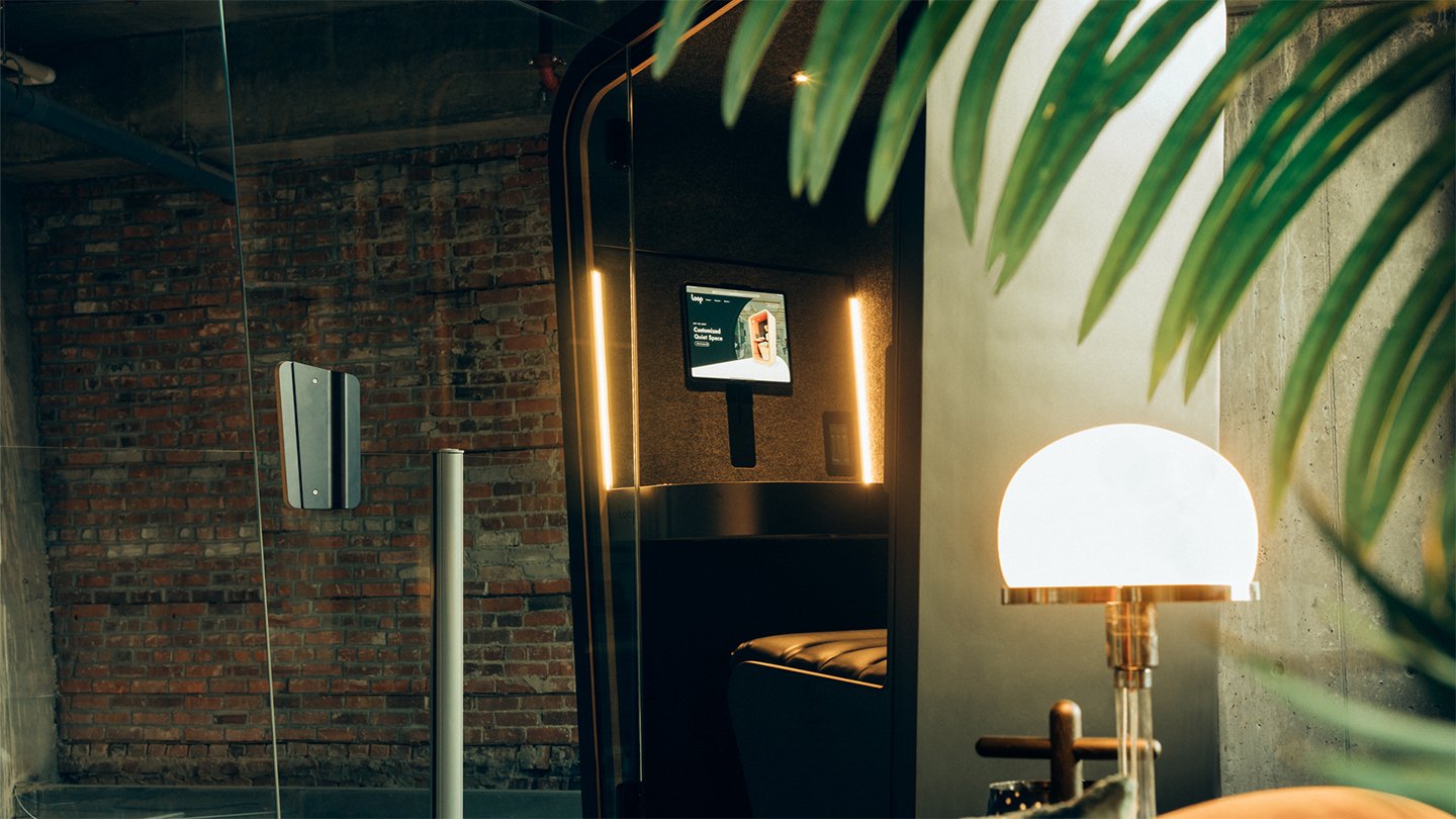 Loop-Solo-Page-video-thumbnail.jpg