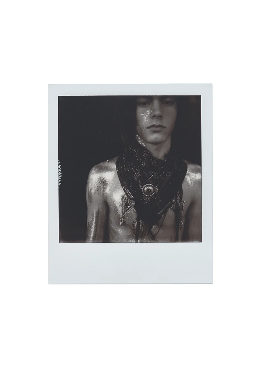SAINT LAURENT_MENSS19_POLAROIDS_04_LR.jpg