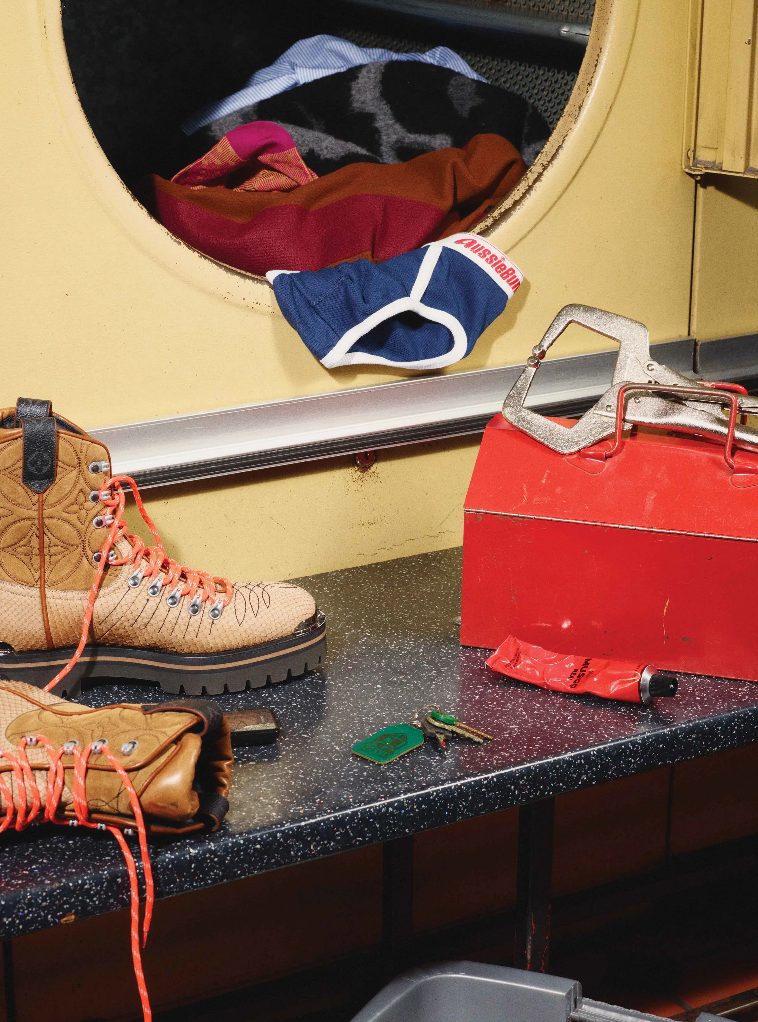 H-Mag-Laundrette_01_v3_CMYK.jpg