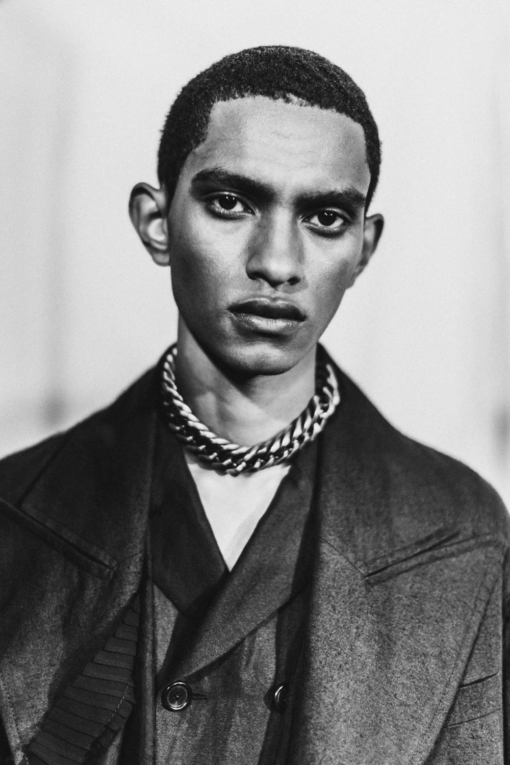 ANN-DEMEULEMEESTER-SS19-MENS-MATTEO-CARCELLI-15.jpg