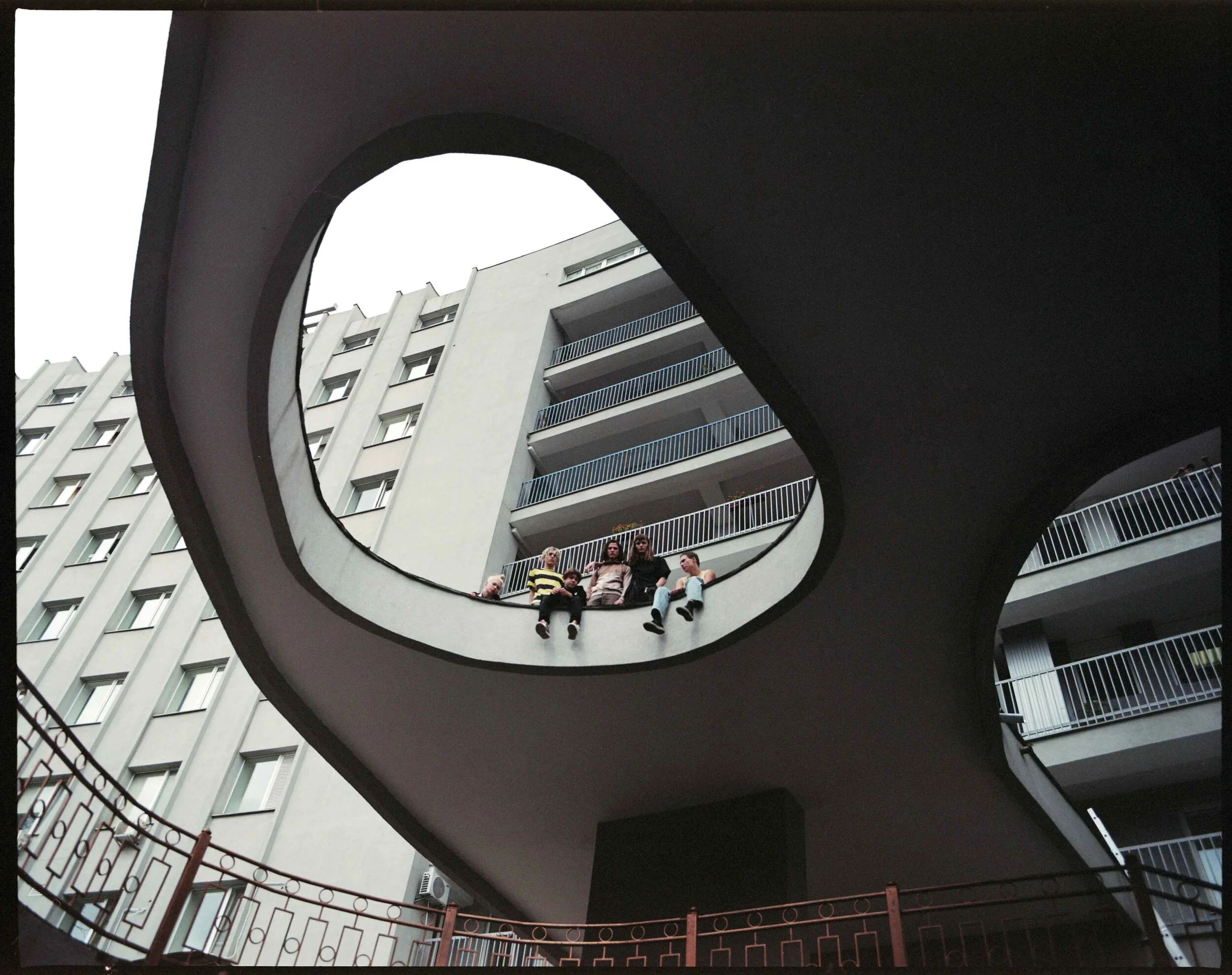 Stella-Asia-Consonni011m-CMYK.jpg