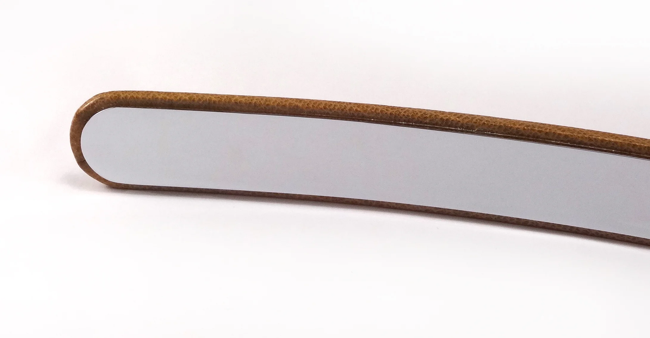 saddle shirt hanger detail.jpg