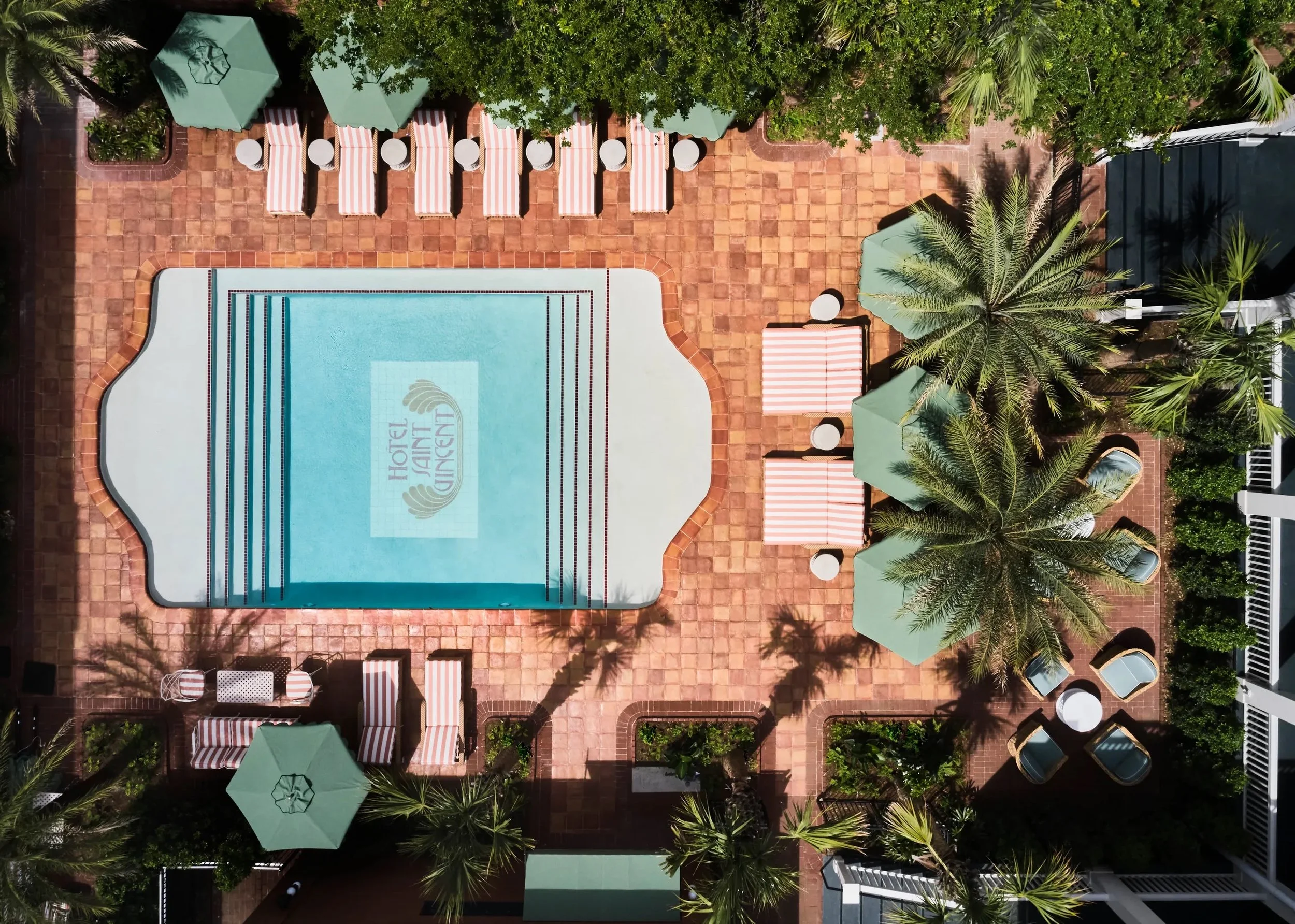 Hotel%20Saint%20Vincent%20-%20Courtyard%20x%20Pool%20Aerial%20-%20by%20Douglas%20Friedman.jpg-2.jpg