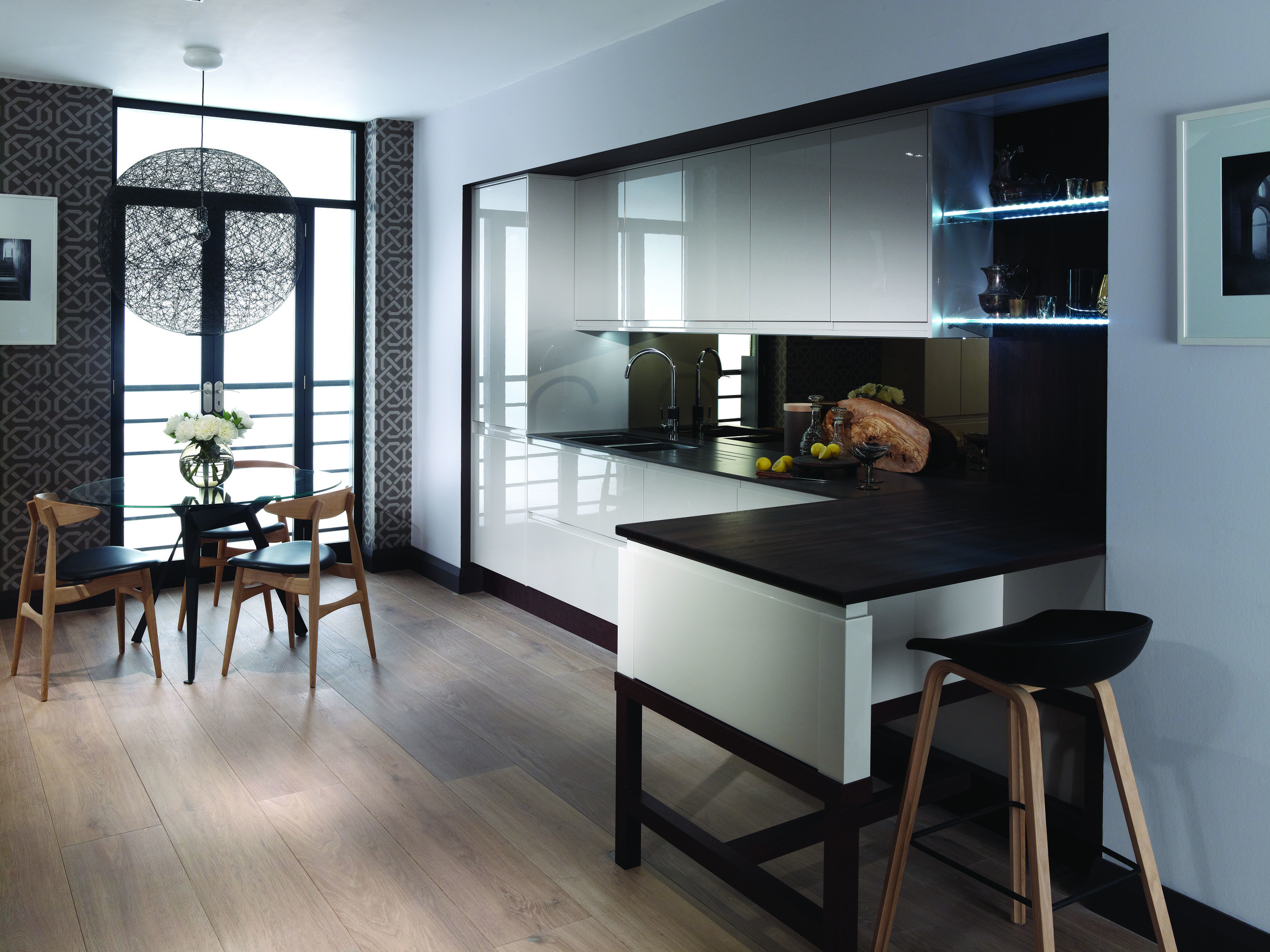 Porter Painted Slab Kitchen