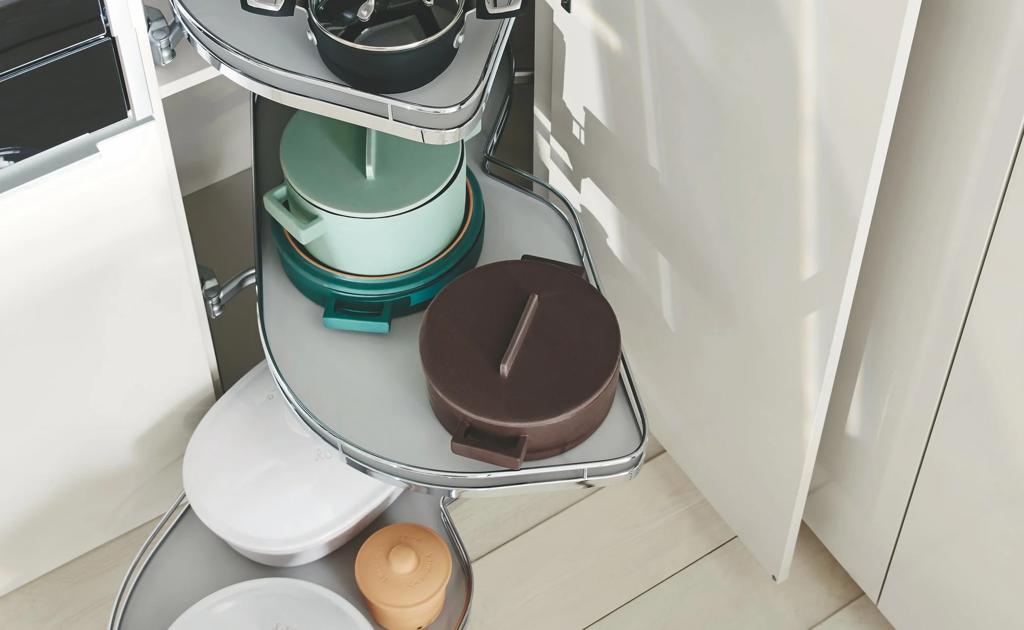 clever-storage-fitted-kitchen-exmouth
