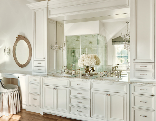 The grey linen theme is carried into the bedroom using various tones of grey throughout. 