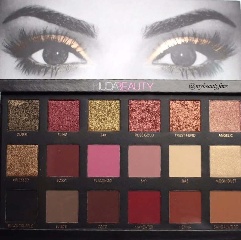 Huda Beauty Textured Eyeshadow PaletteRose Gold Edition Review and
