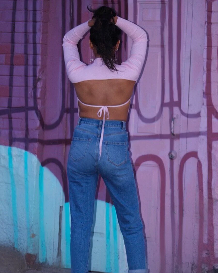 Open-back Street-Style Look