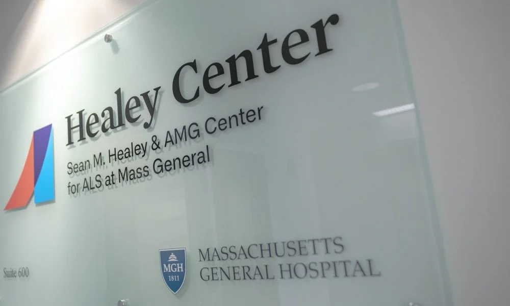 Xin and Clotilde’s publication is highlighted in article on MGH Website "New Study Pinpoints Toxic Proteins as Primary Drivers of ALS and FTD"