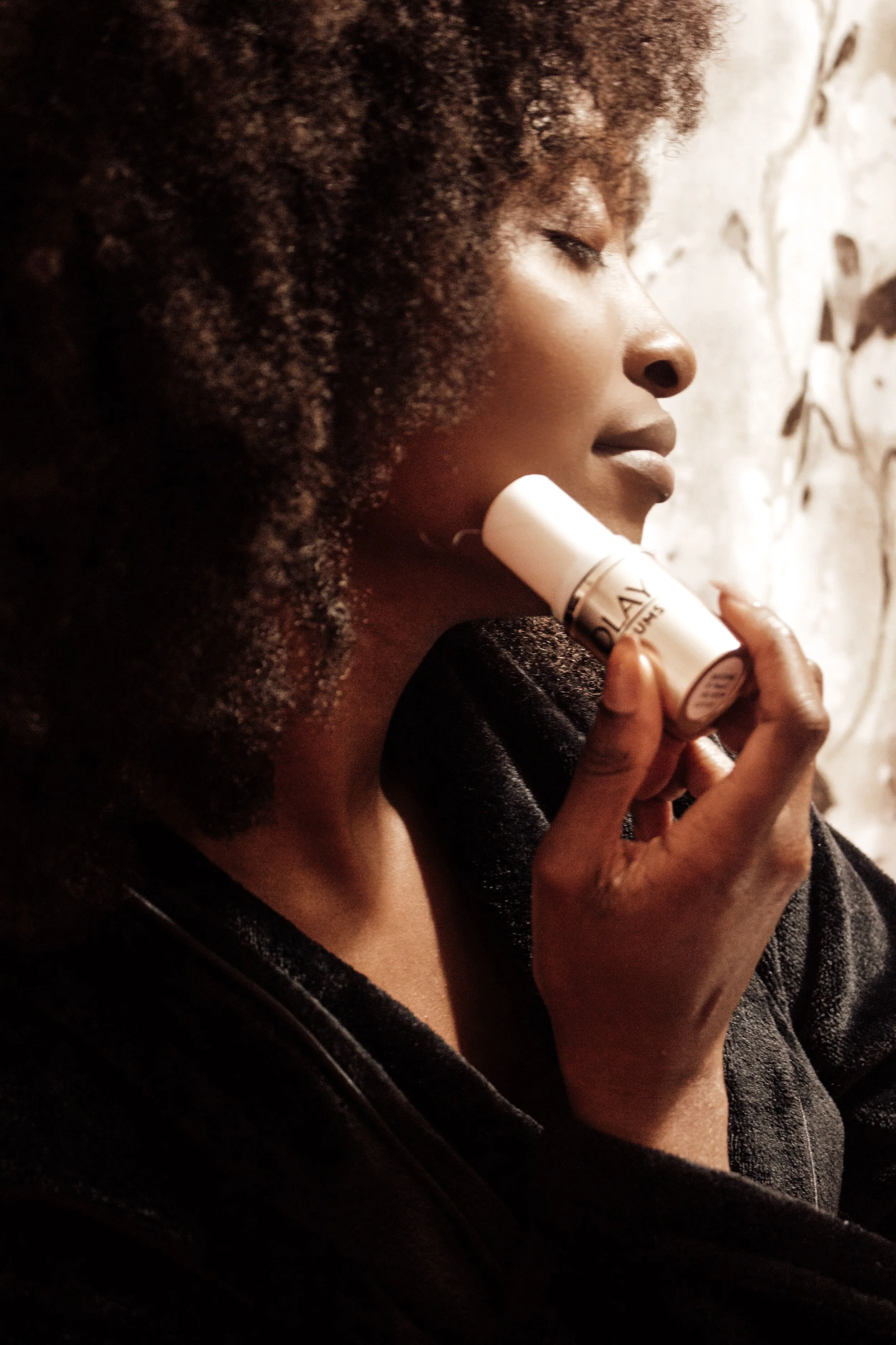 Glow This Winter With Olay Serum Sticks