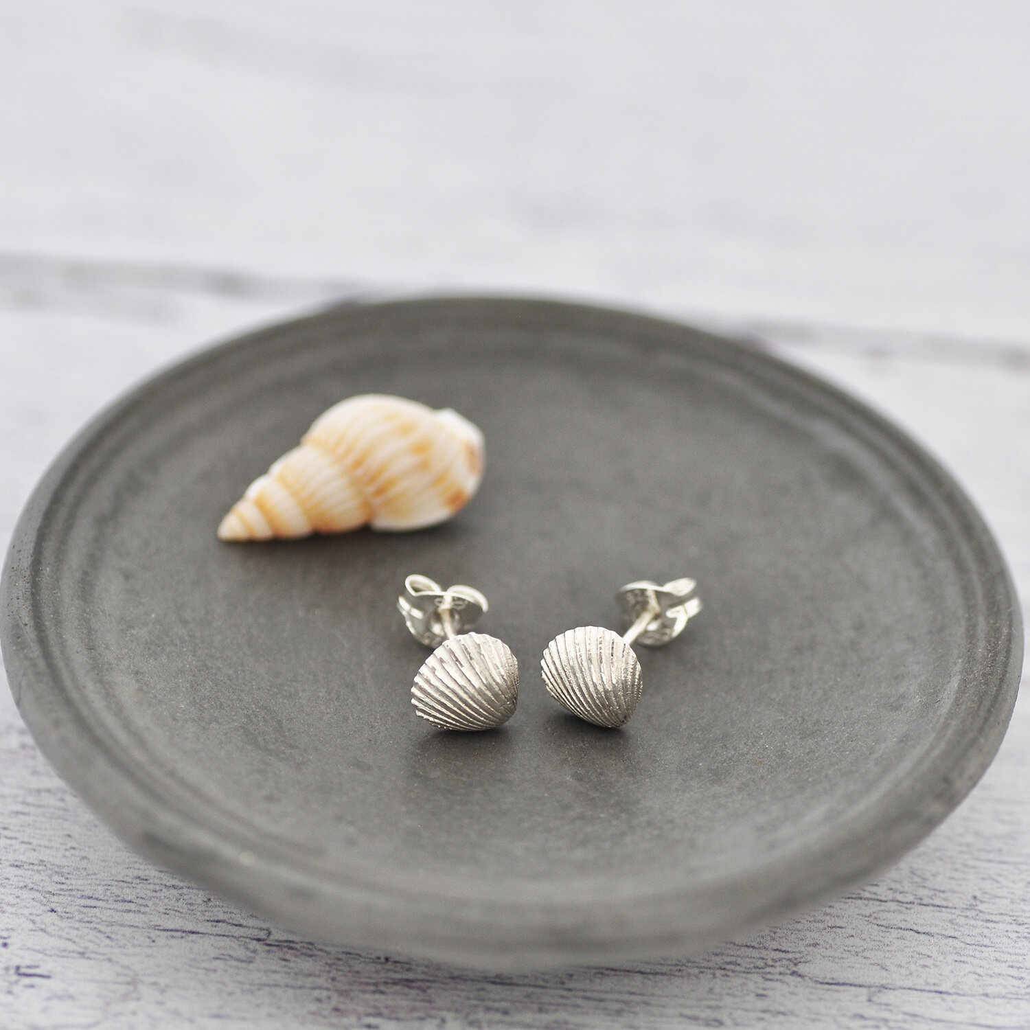 Worthing shell earrings.1500.jpg