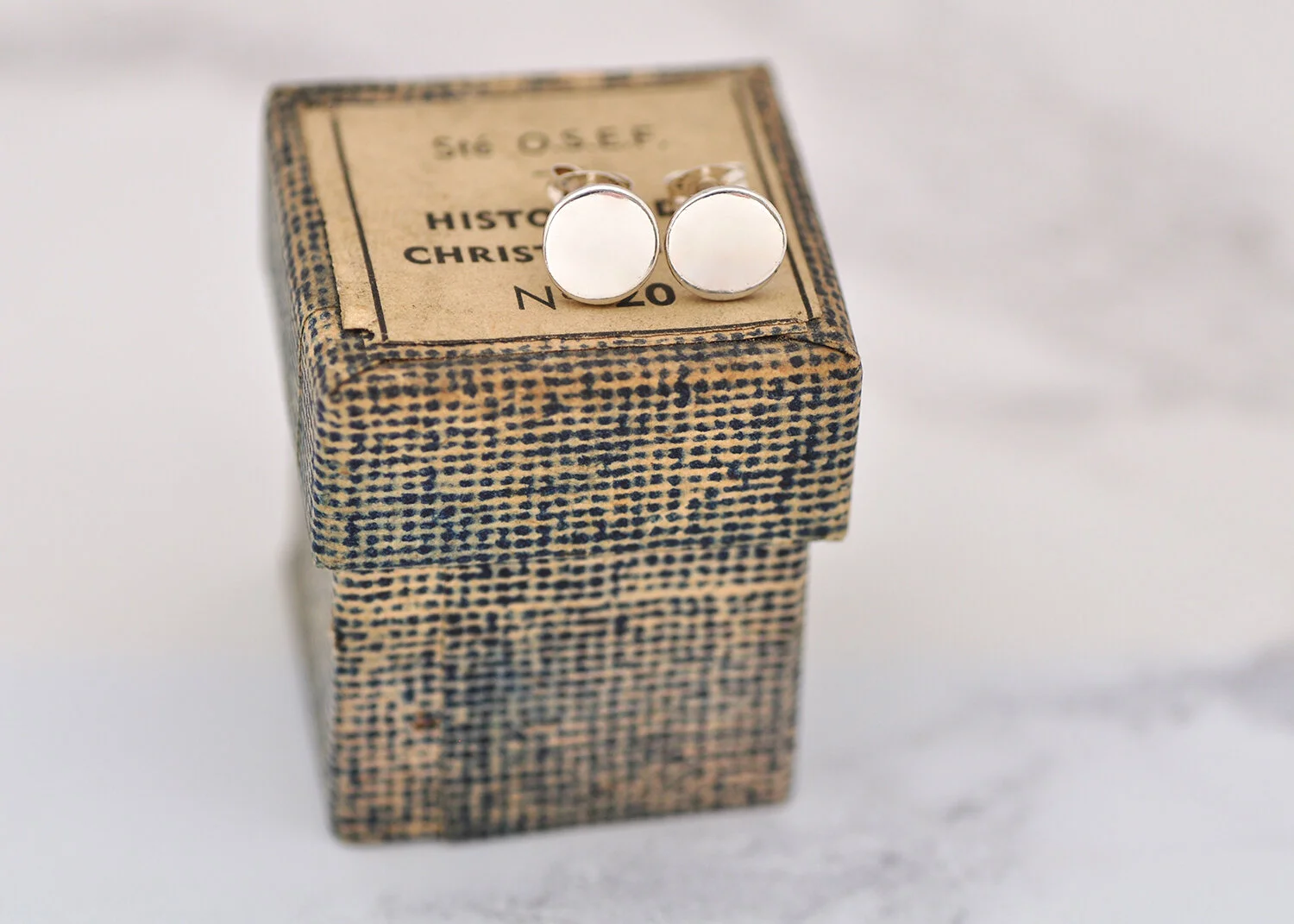 Circle single LR.1500.jpg