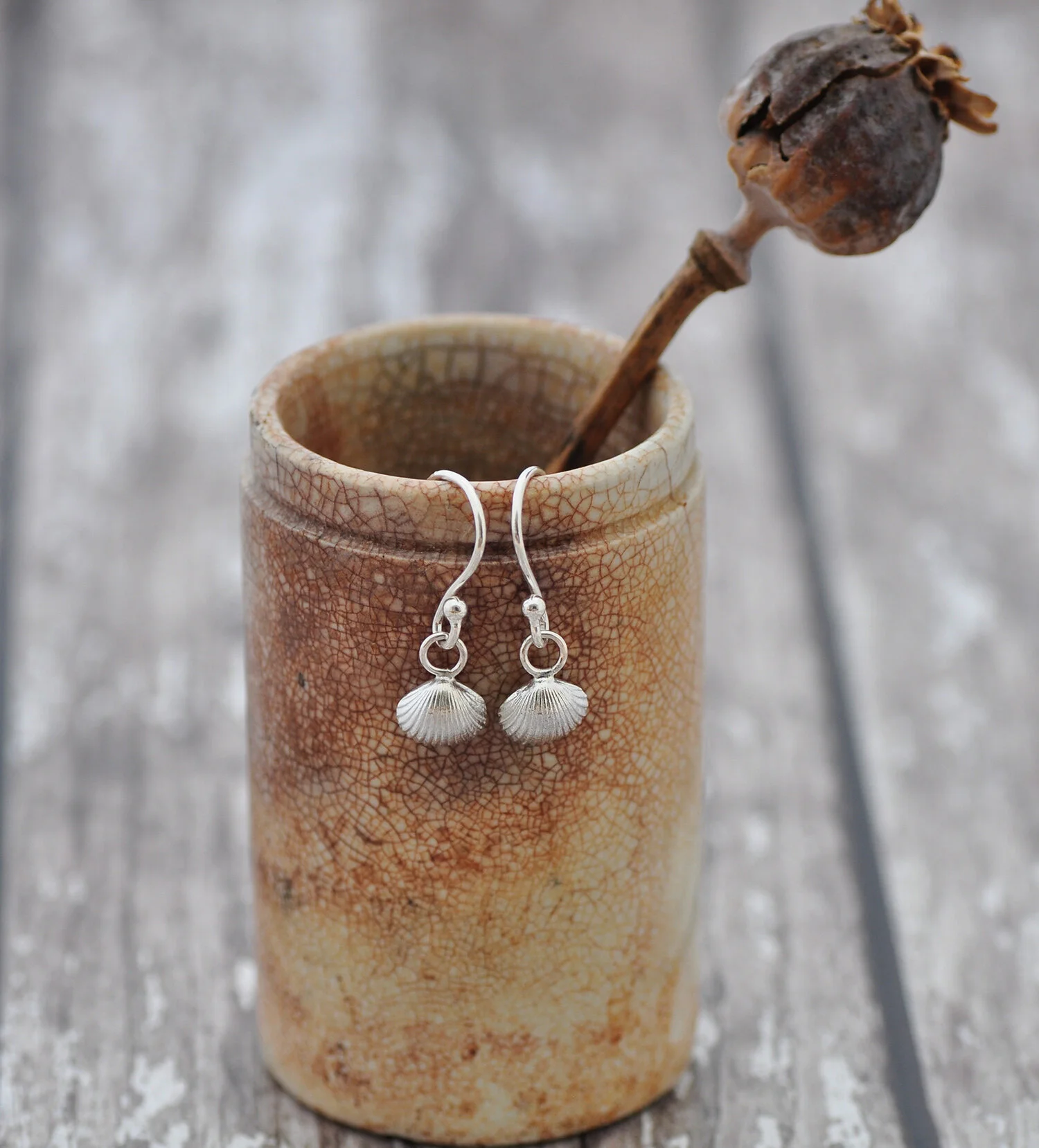 Worthing shells dangly 2.1500.jpg