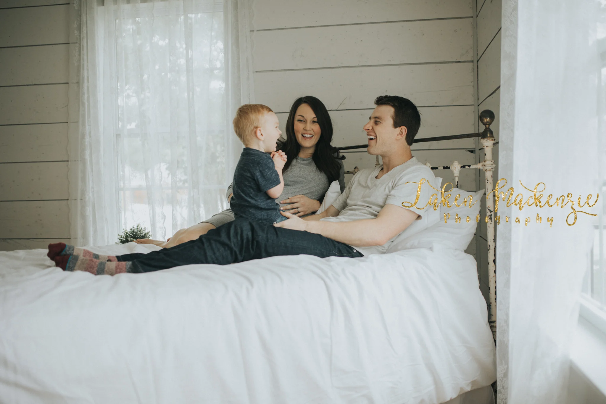 Dallas Fort Worth Lifestyle Maternity Photographer