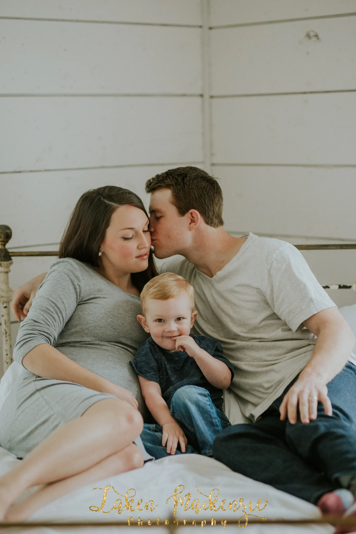 Dallas Fort Worth Lifestyle Maternity Photographer