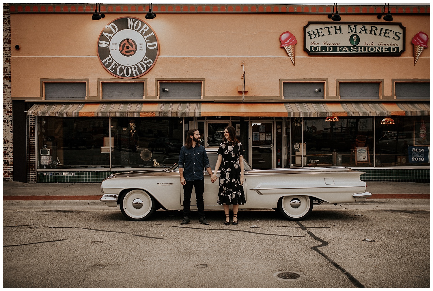 Laken-Mackenzie-Photography-ErinAndColin-Downtown-Denton-Engagement-Session-Dallas-Fort-Worth-Engagment-Photographer03.jpg