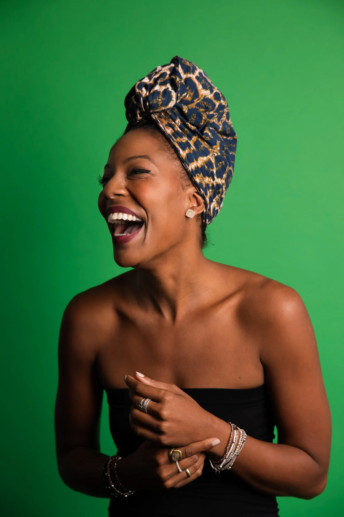  SAMORA SUBER  What part of yourself do you wish to contribute through your work?  The part of myself I wish to contribute to OWN would be my love of storytelling and personal development.  What’s your dream for OWN?  My dream for OWN would be to see