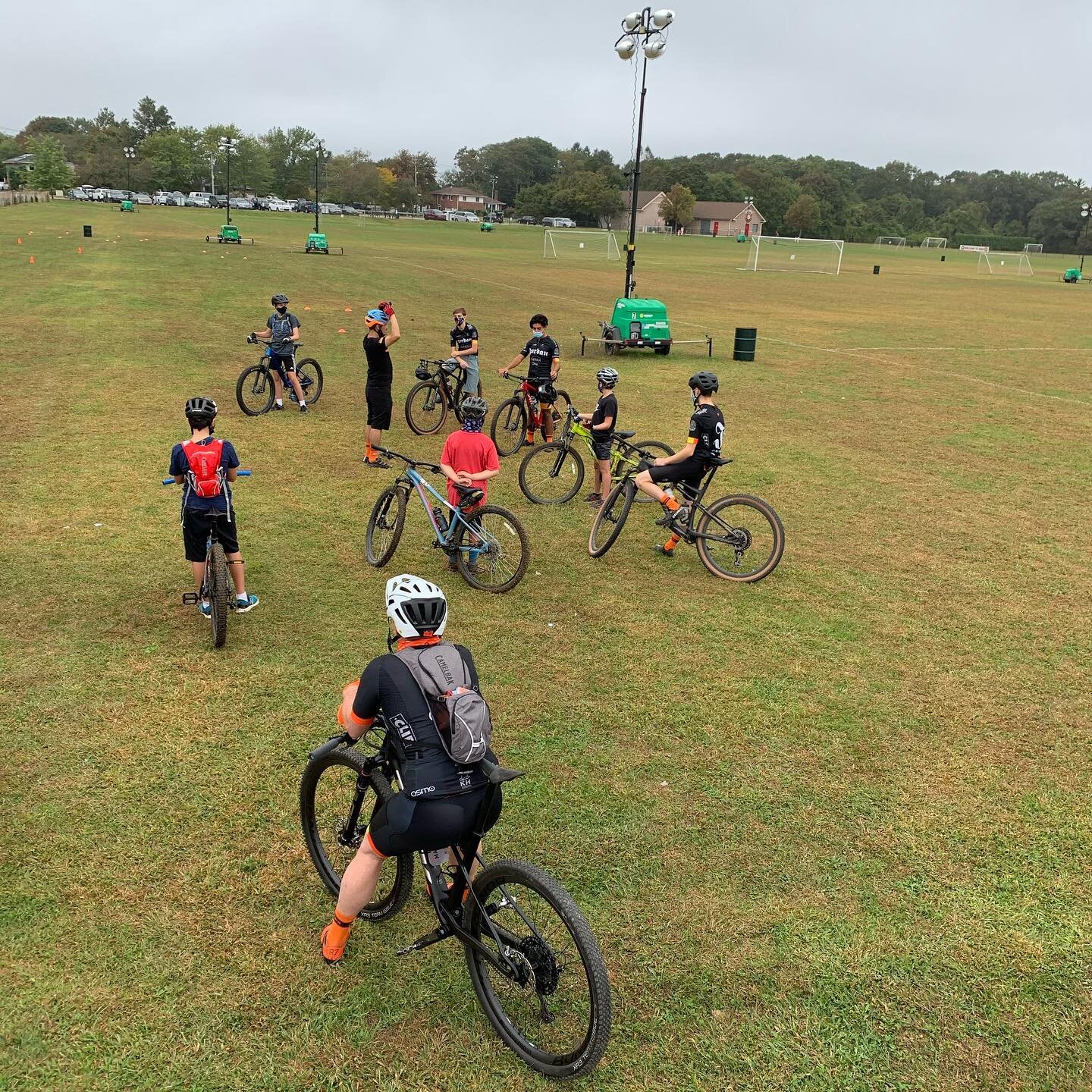 DJR JR MTB skills drills this morning. Get your practice on 👍 #cboe #clifbar #sierrafinancialgroup #langanengineering #zephyr #osmonutrition #madalchemy #cuore #rideyourbike #juniors #usacycling #mtb #sundayfunday #instagram #imstagood