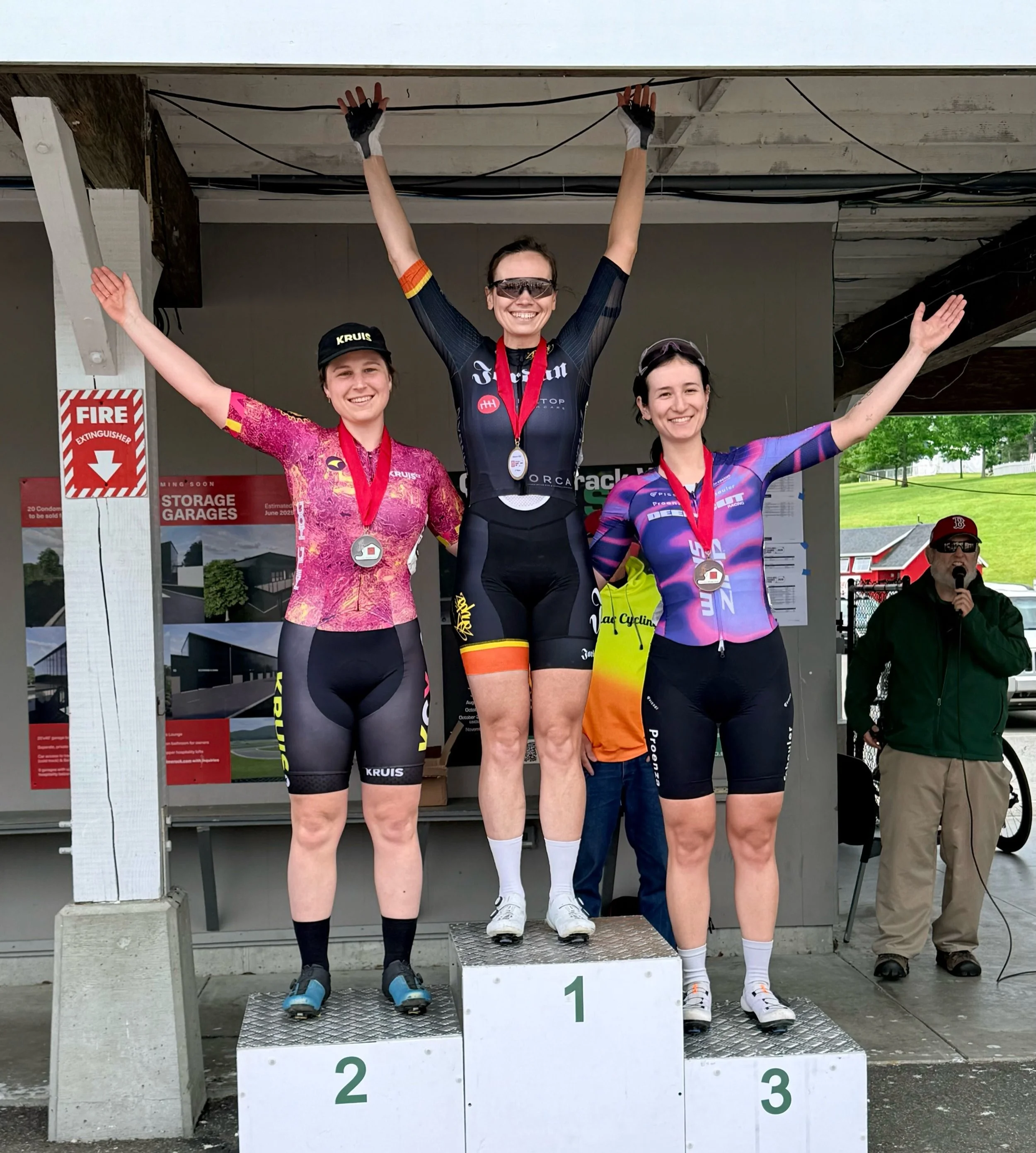 Two wins in a row!!! She powered to the win in the Women&rsquo;s P/1/2/3 at the Lime Rock Grand Prix closing out the weekend with absolute dominance. Congratulations !!!!🔥🧡

#teamwork #raceweekend #cyclingresults #bikeracing #djr Fueled by @thefeed