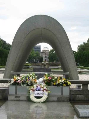 Japan4-65-600-400-80.jpg
