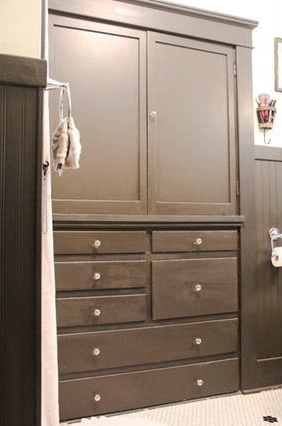 bathroom 1.jpg