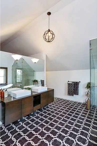 masterbath.jpg