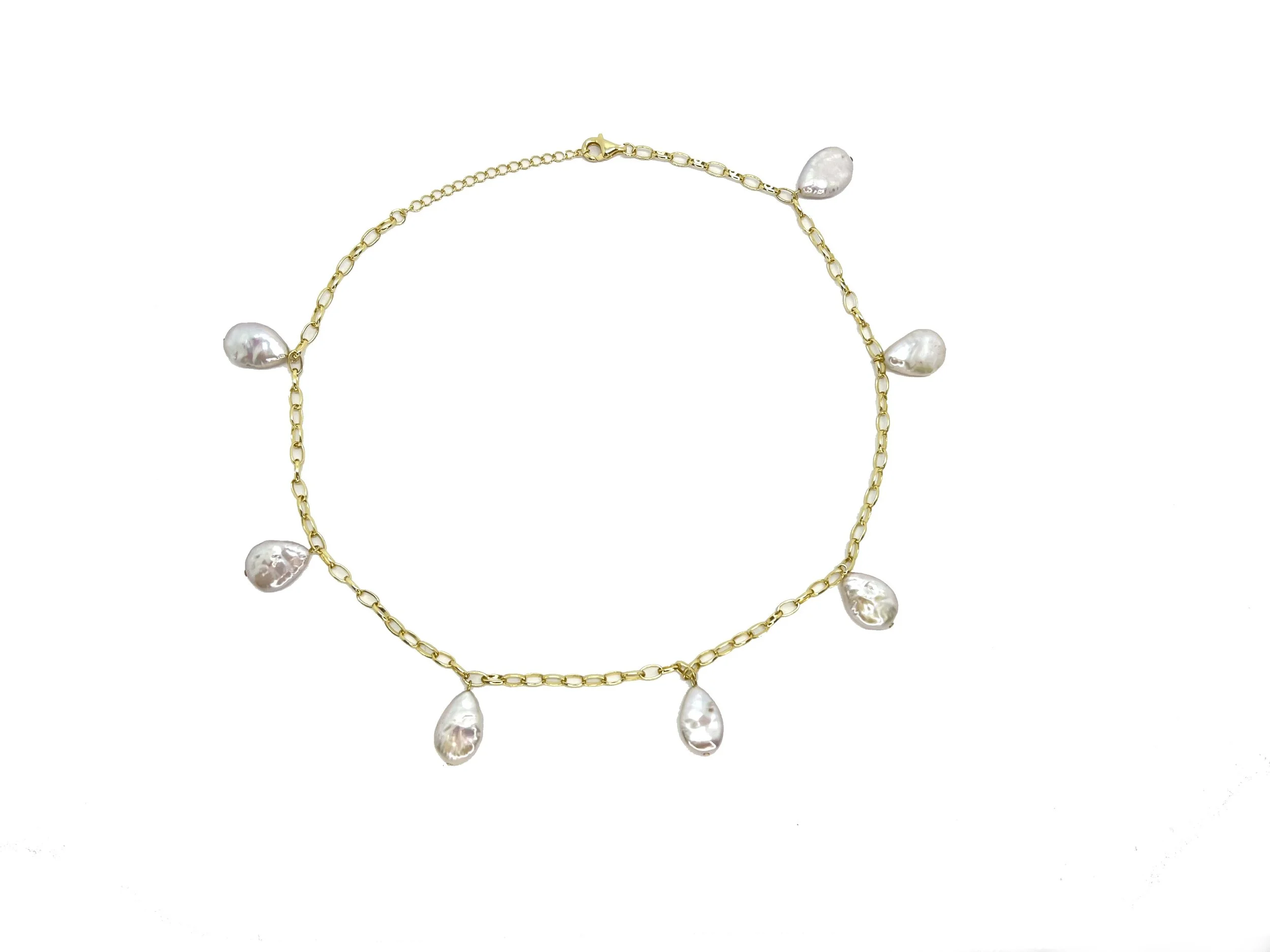 leona (necklace)