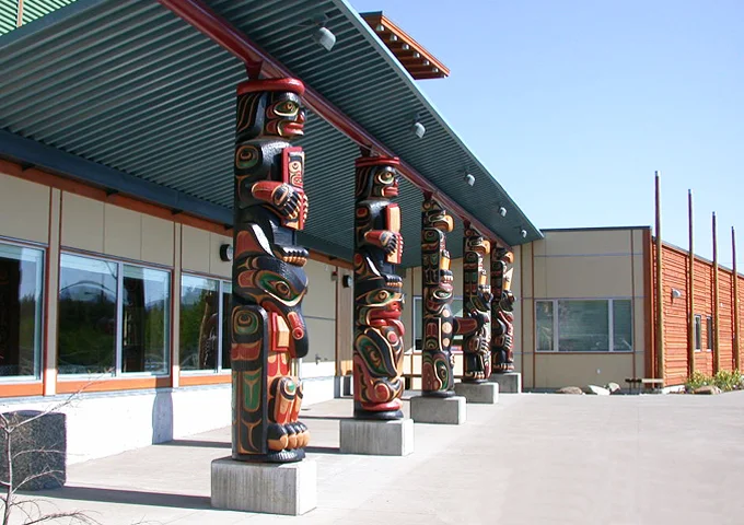 2 - Totems.jpg