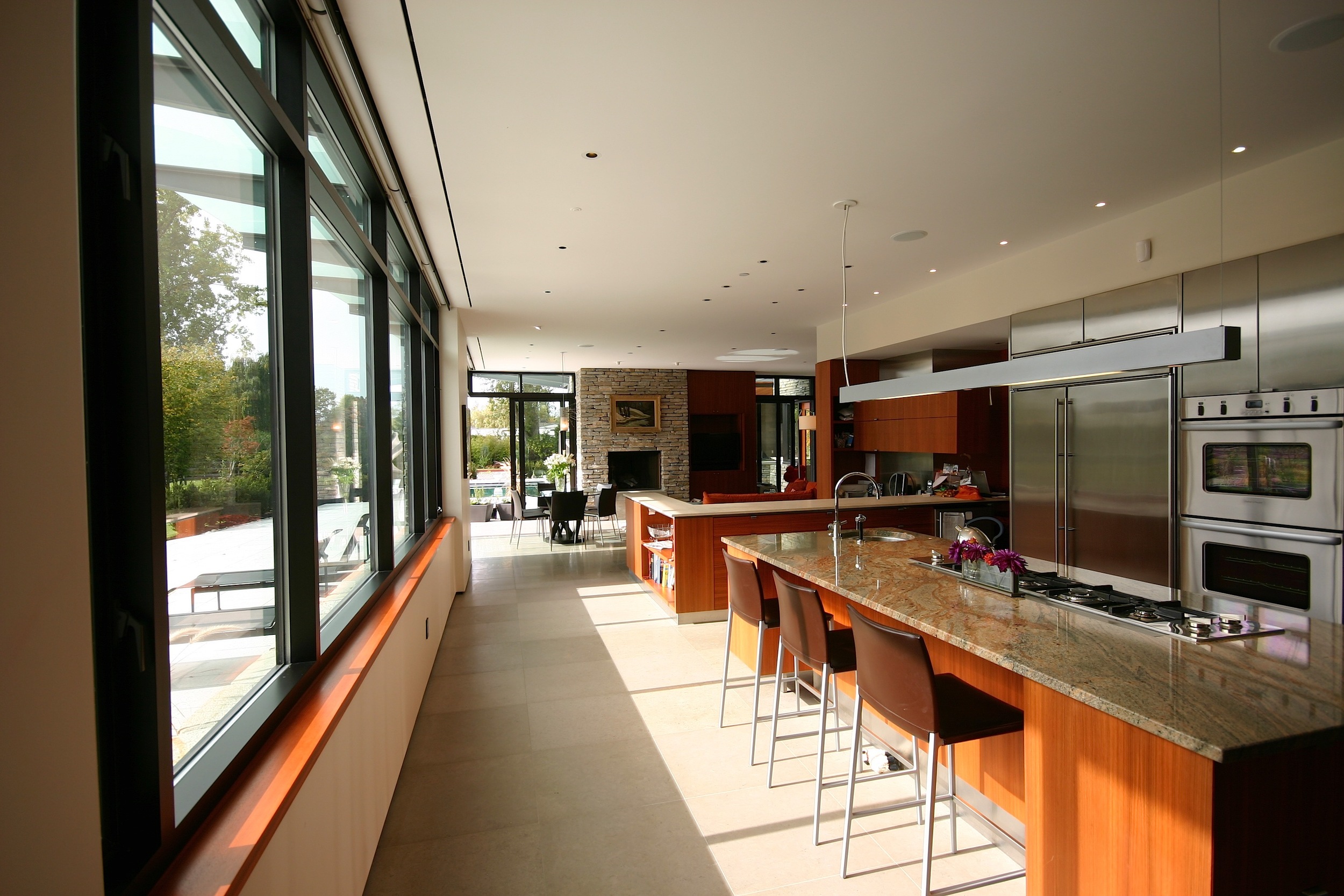 9 - Interior (Kitchen).JPG