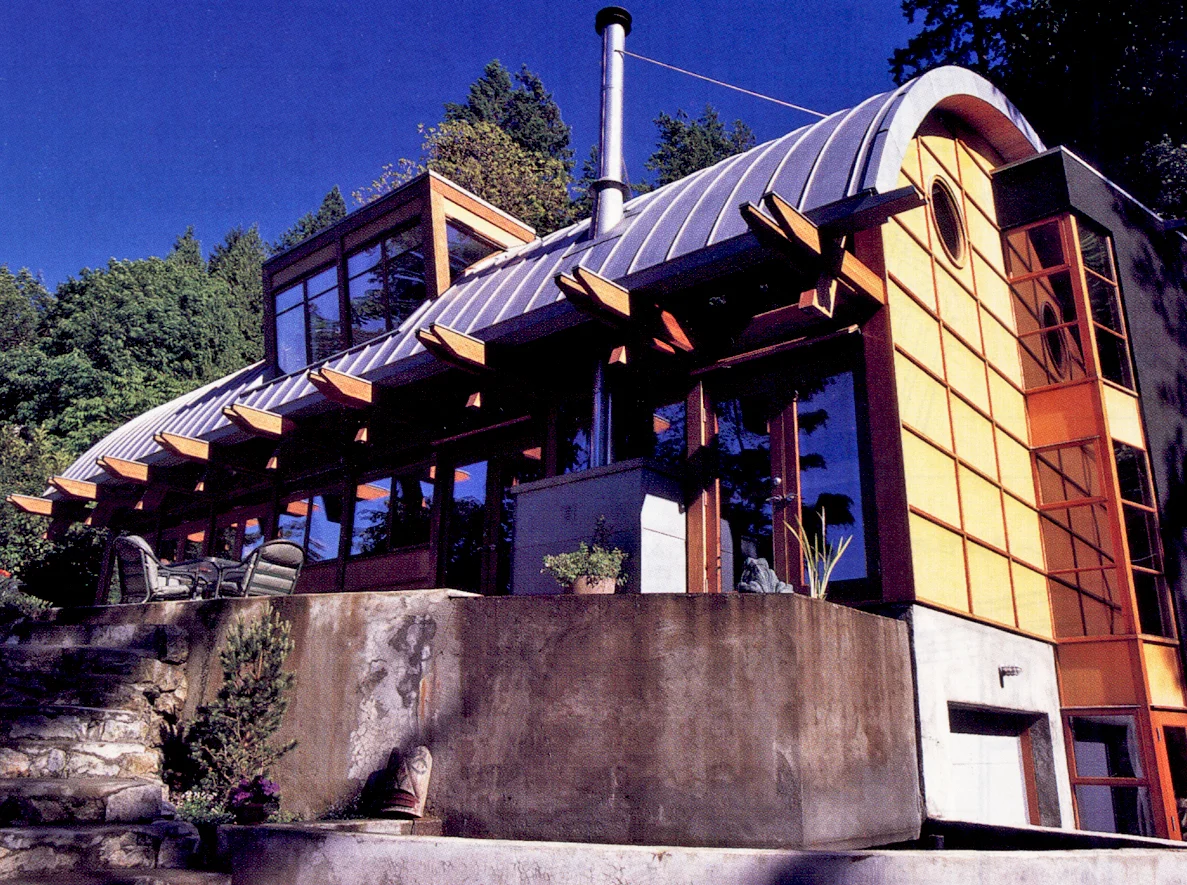 1 - Exterior.jpg