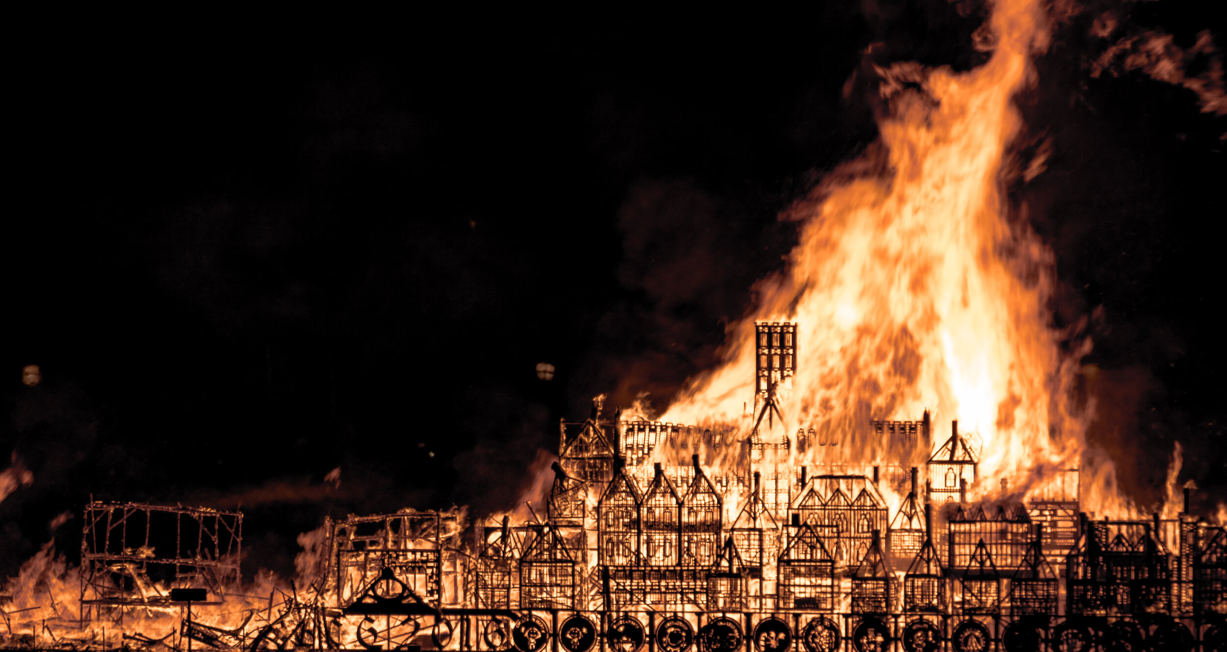  The anniversary of the 1666 great fire of London 