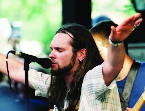 Bo Bice runner up to Carrie Underwood