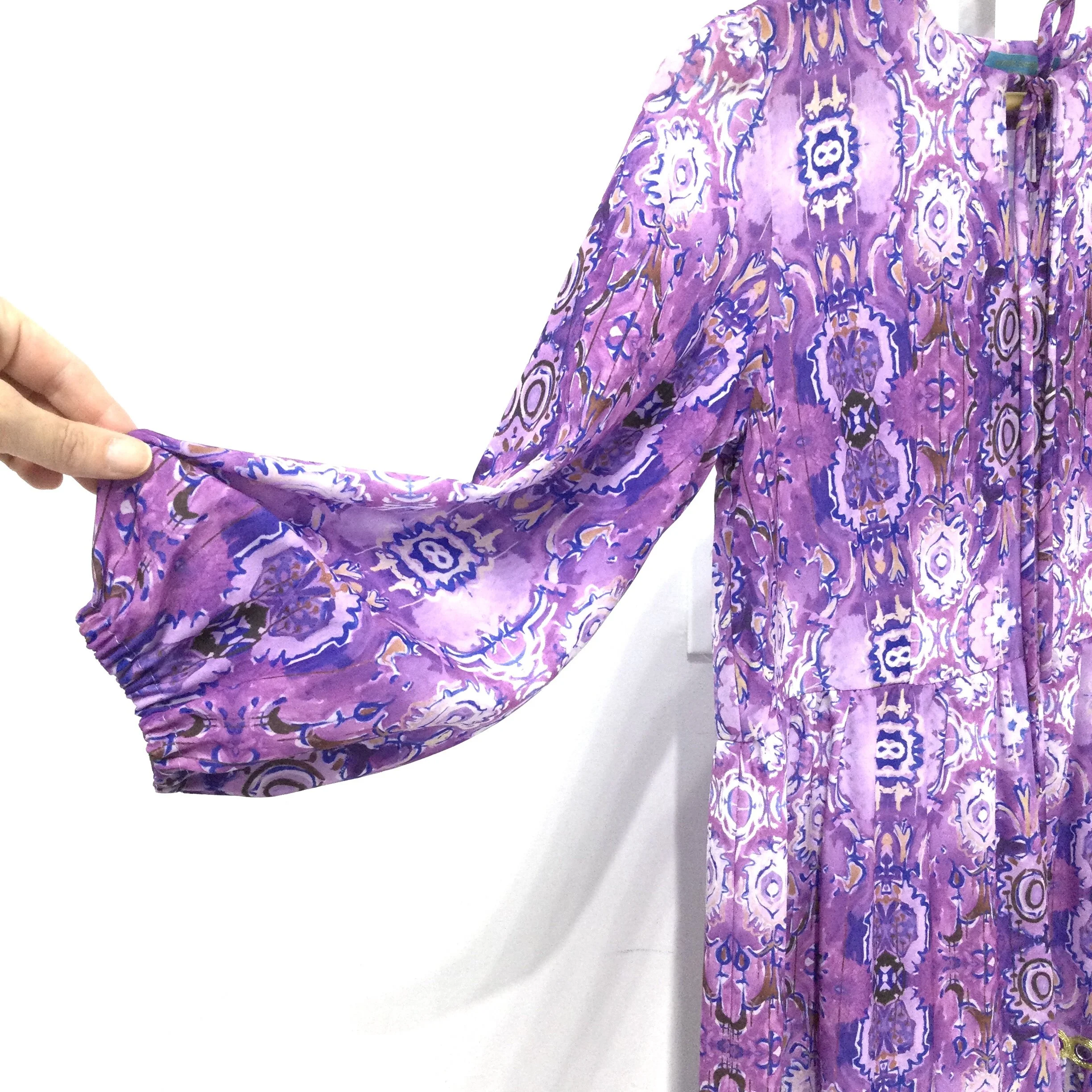 9663579D-3B29-44CF-990C-8B42DA081A3C