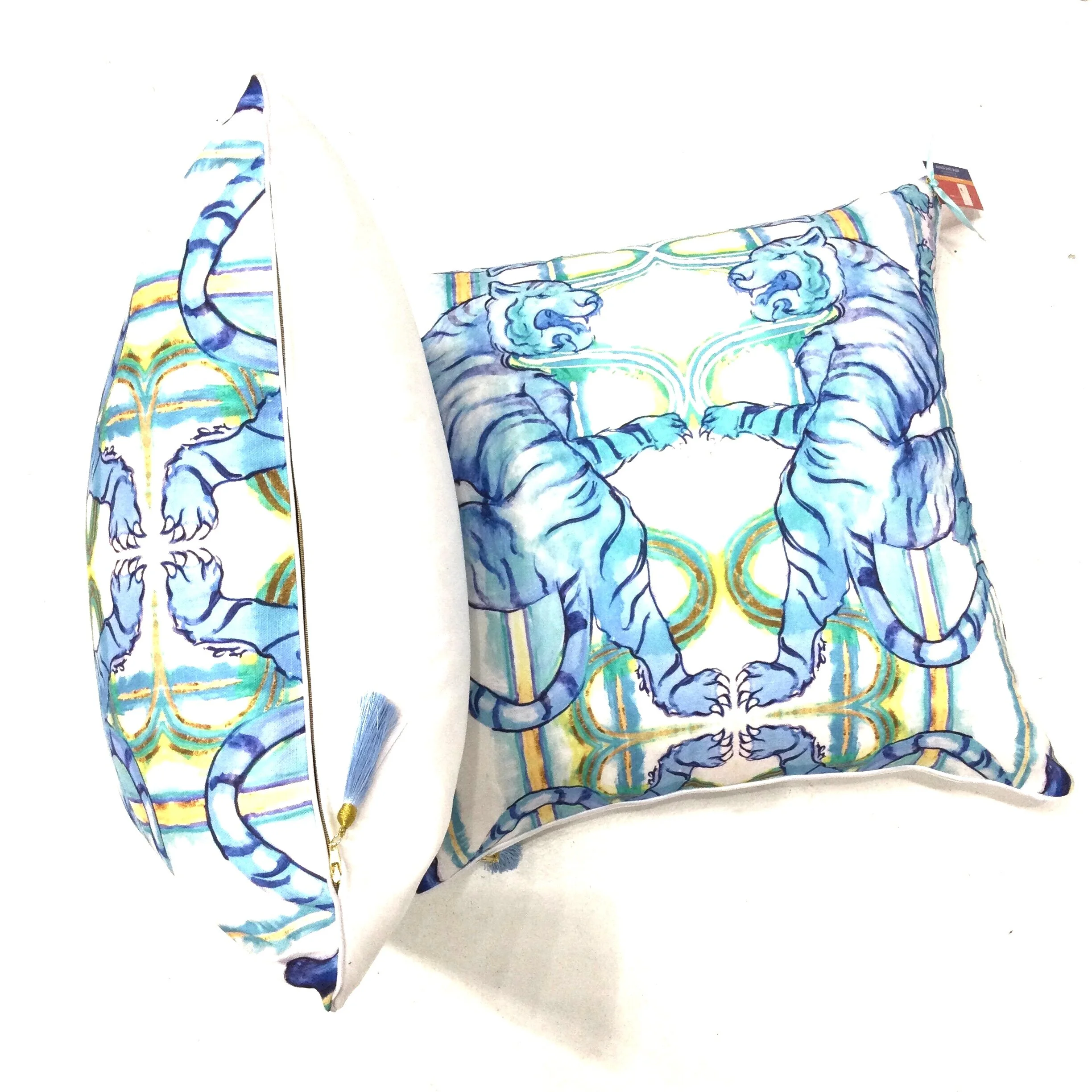 43EB6AD5-CC63-431F-B286-82C606CA3CB2