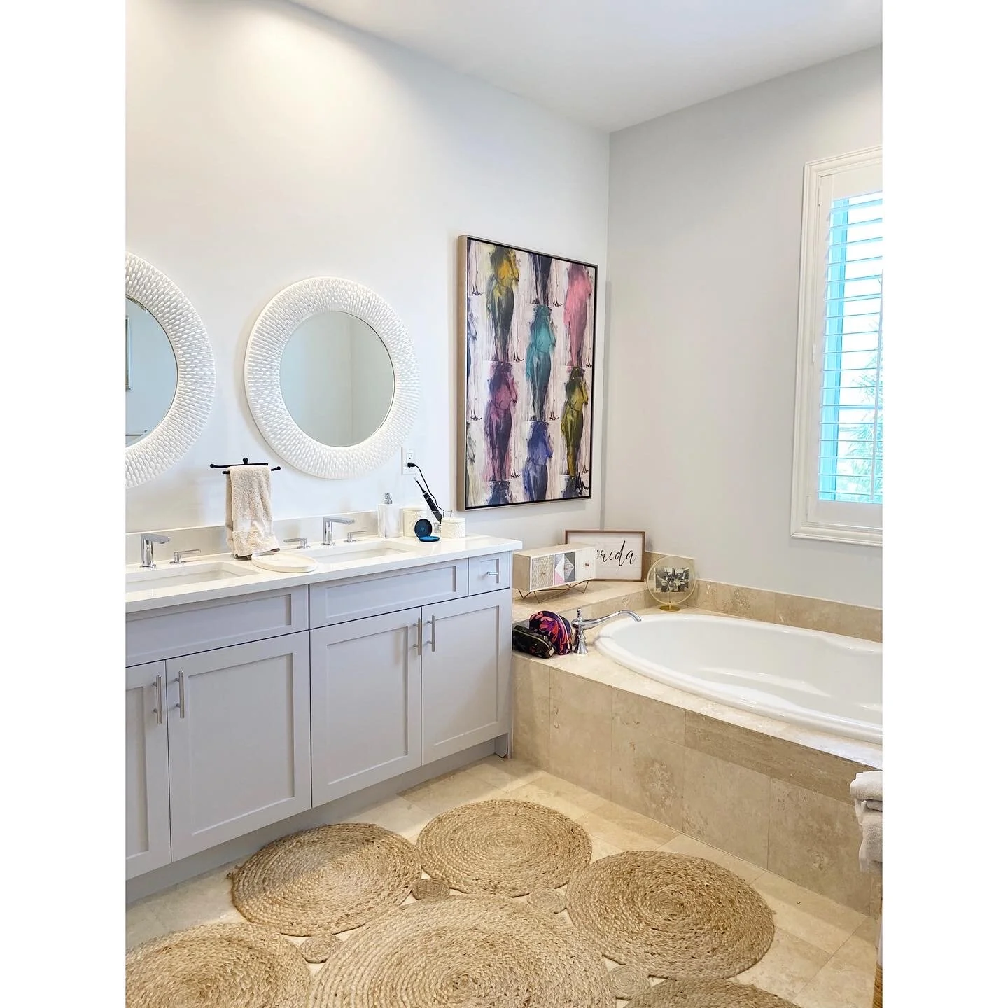 C1F12752-424C-4CCB-B8F6-9C70C33C0DA9