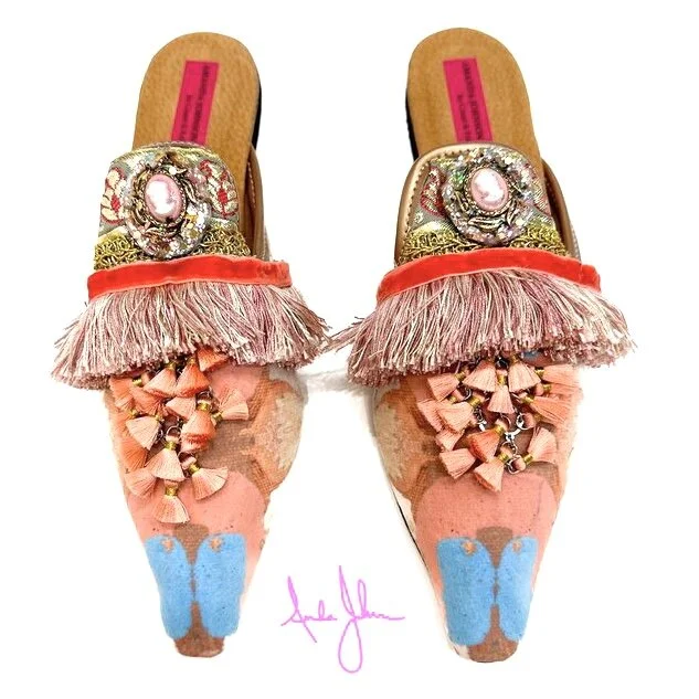 F46EC6FE-FD53-493D-B60C-82291AA3AF27