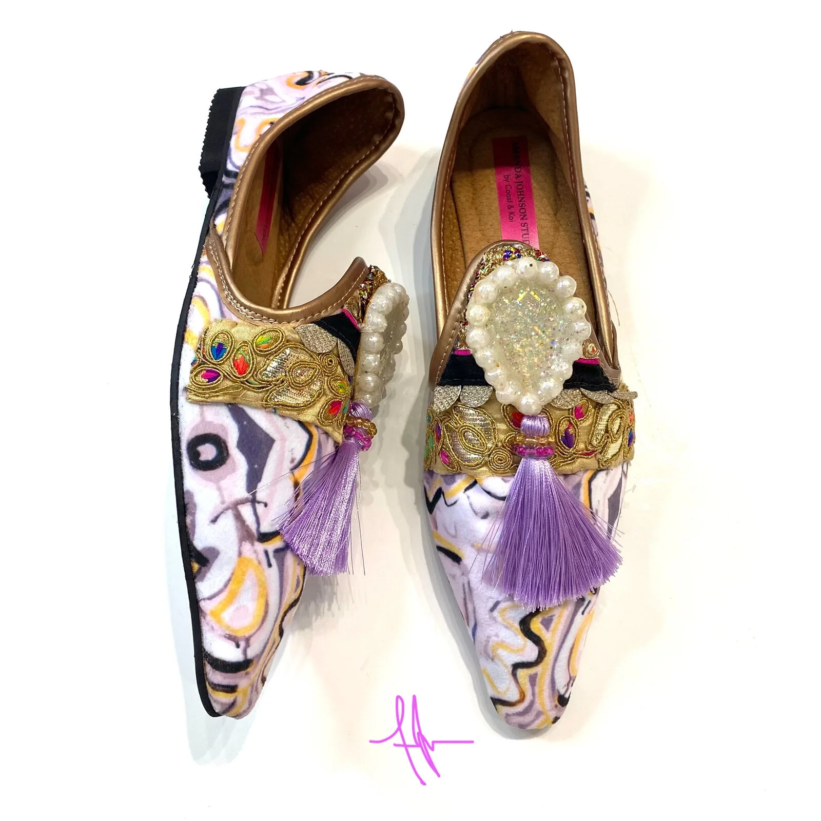 8DECDBE5-F67C-44DB-BB9A-34EBA0A7F96F