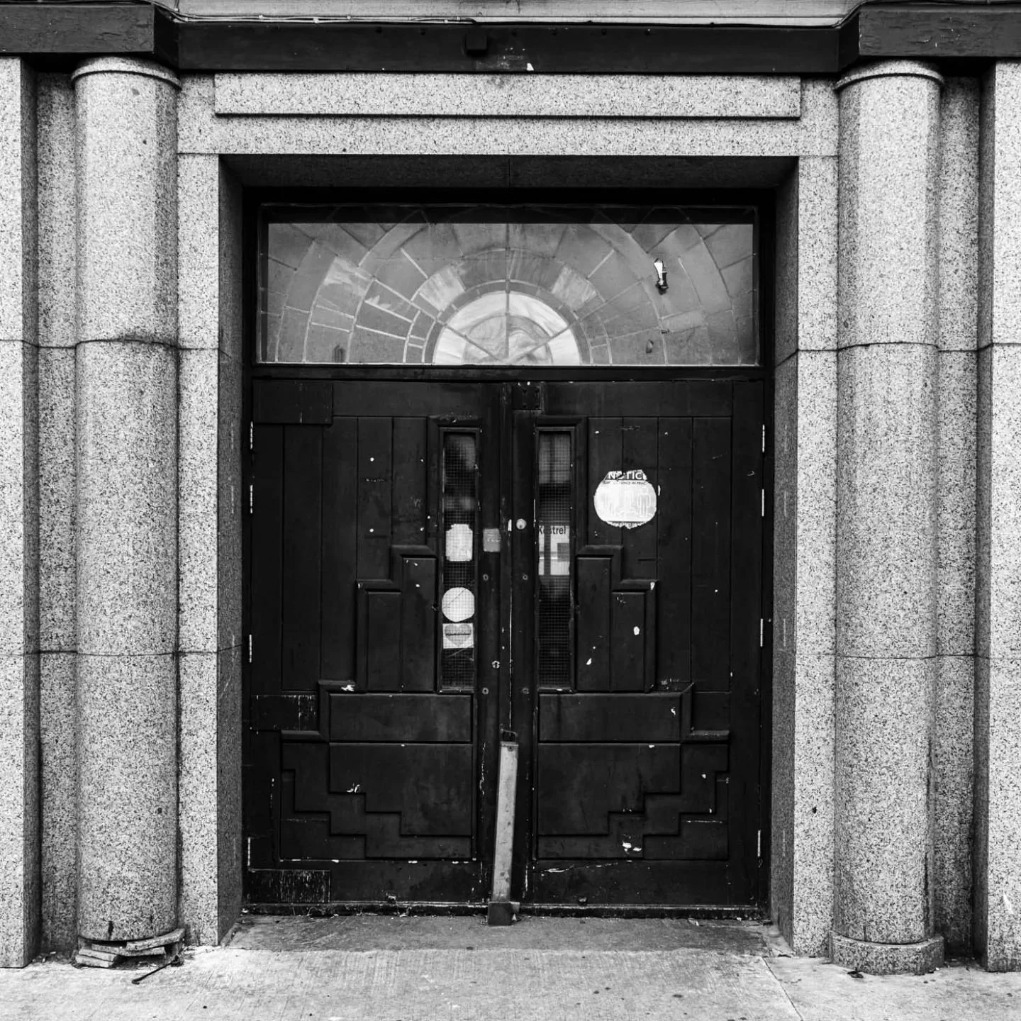 549/1000
.
A Thousand Doors
.
Some doors you pass through every day, some less often or never at all. Every door has a story behind it some we know; others make us wonder. This has given me an idea for a small project which is to capture 1000 door im