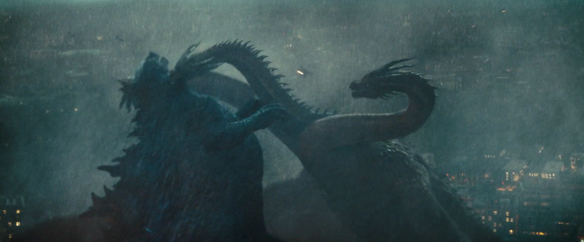 28.3 - Ghidorah Goji fight 3.png