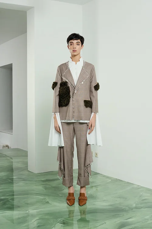 AW18 Look 34
