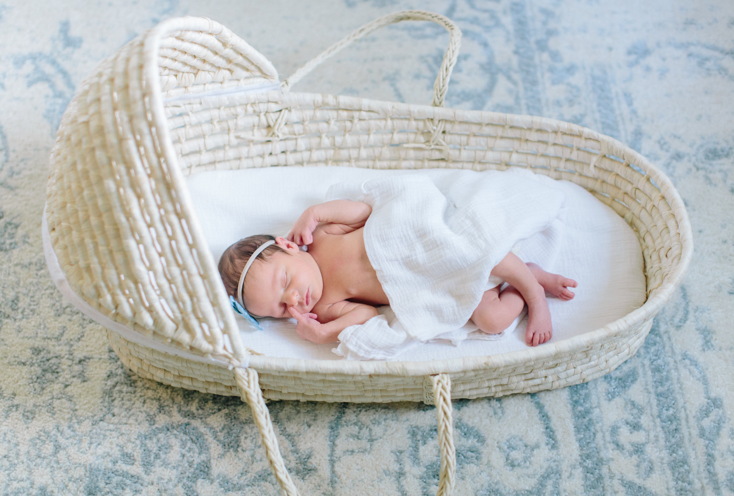 Genevieve'sNursuryNewborn-1040.jpg