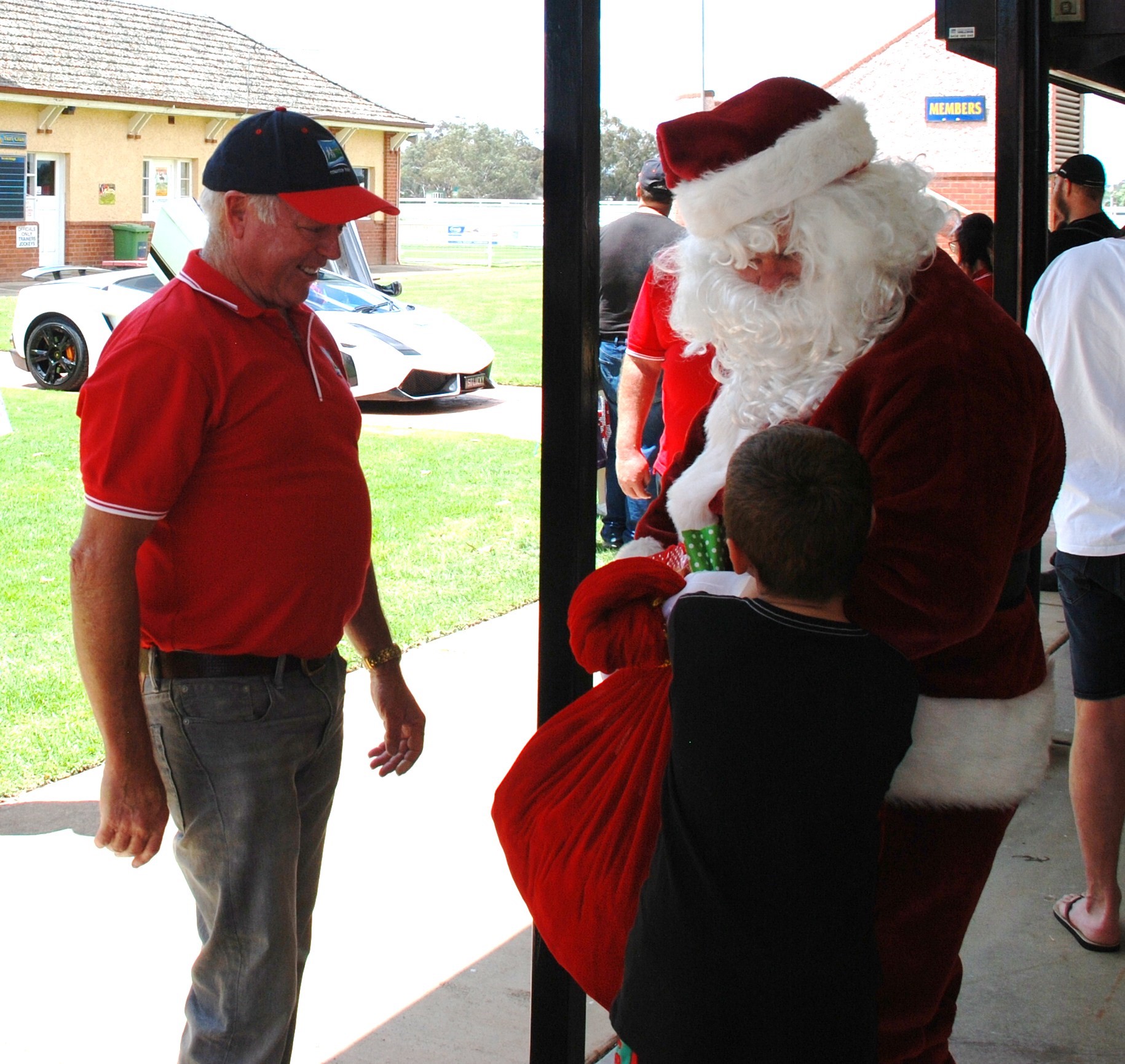 Santa & Kerry.jpg