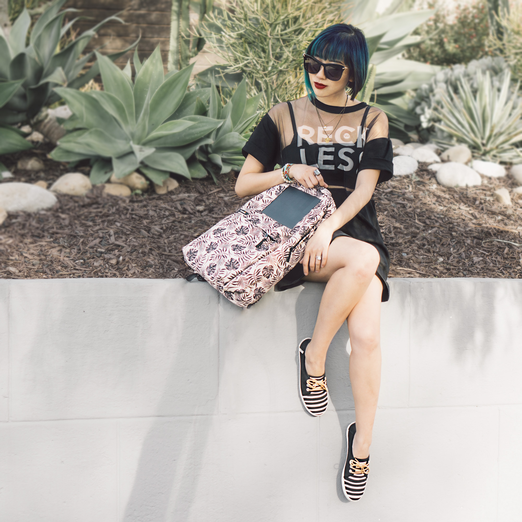   Dress :  Alex Tee Dress    Shoes :  Tazie: Mid Stripe Black    Backpack :  Birksun    Sunglasses :  Fairfax  