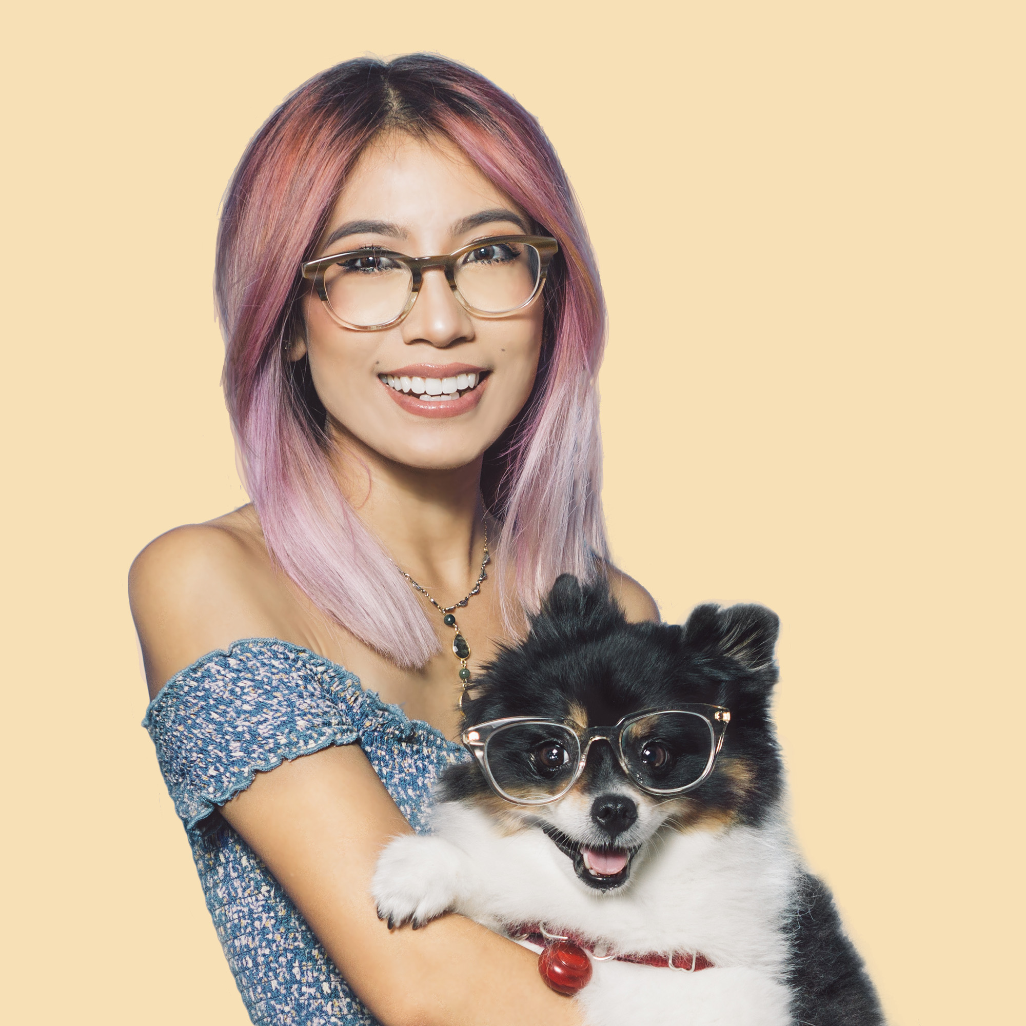  Sharing the eyewear love with our pup, Layla! 