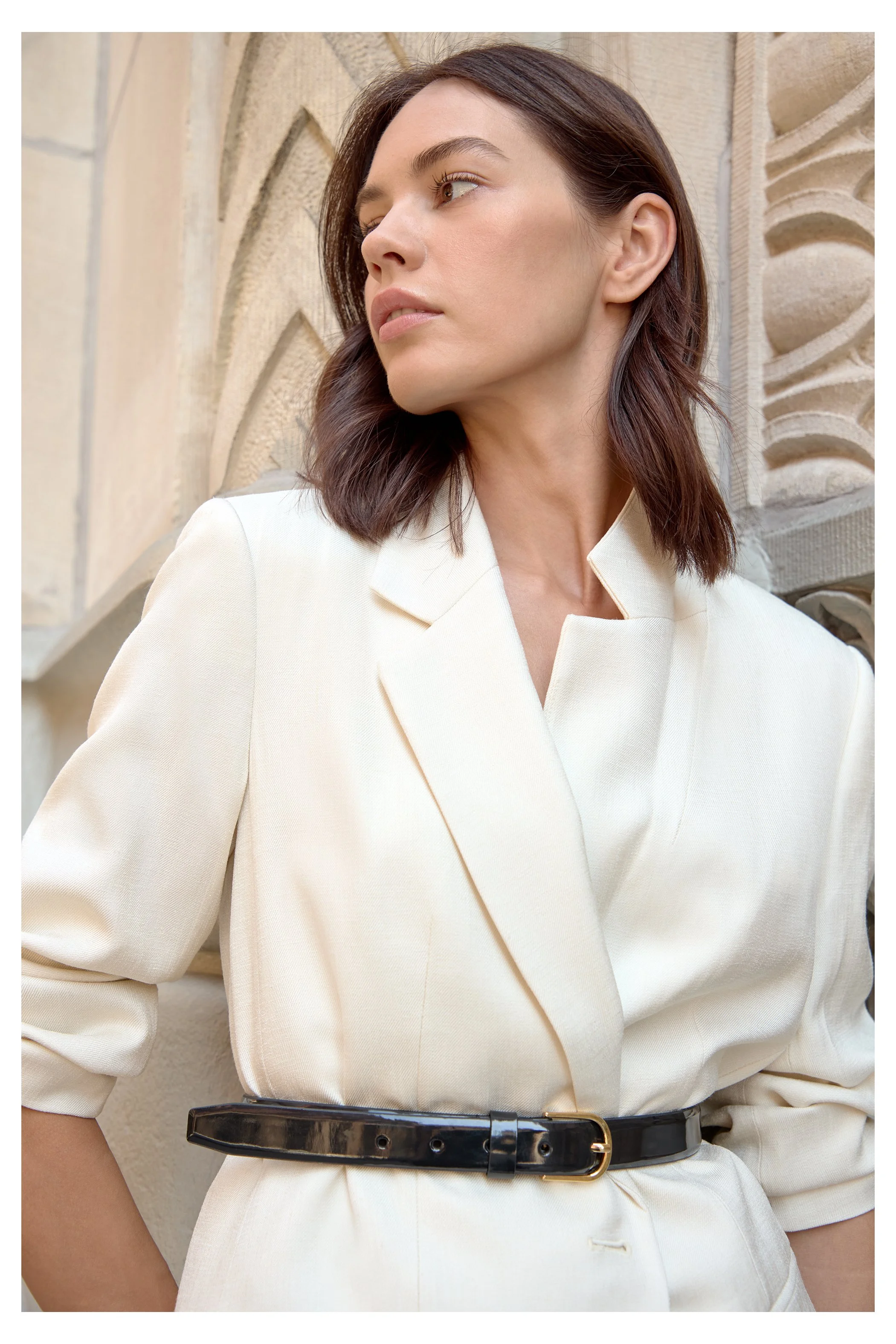 070224_CM_WOMENS_ELEVATED GRID_025_Border.jpg