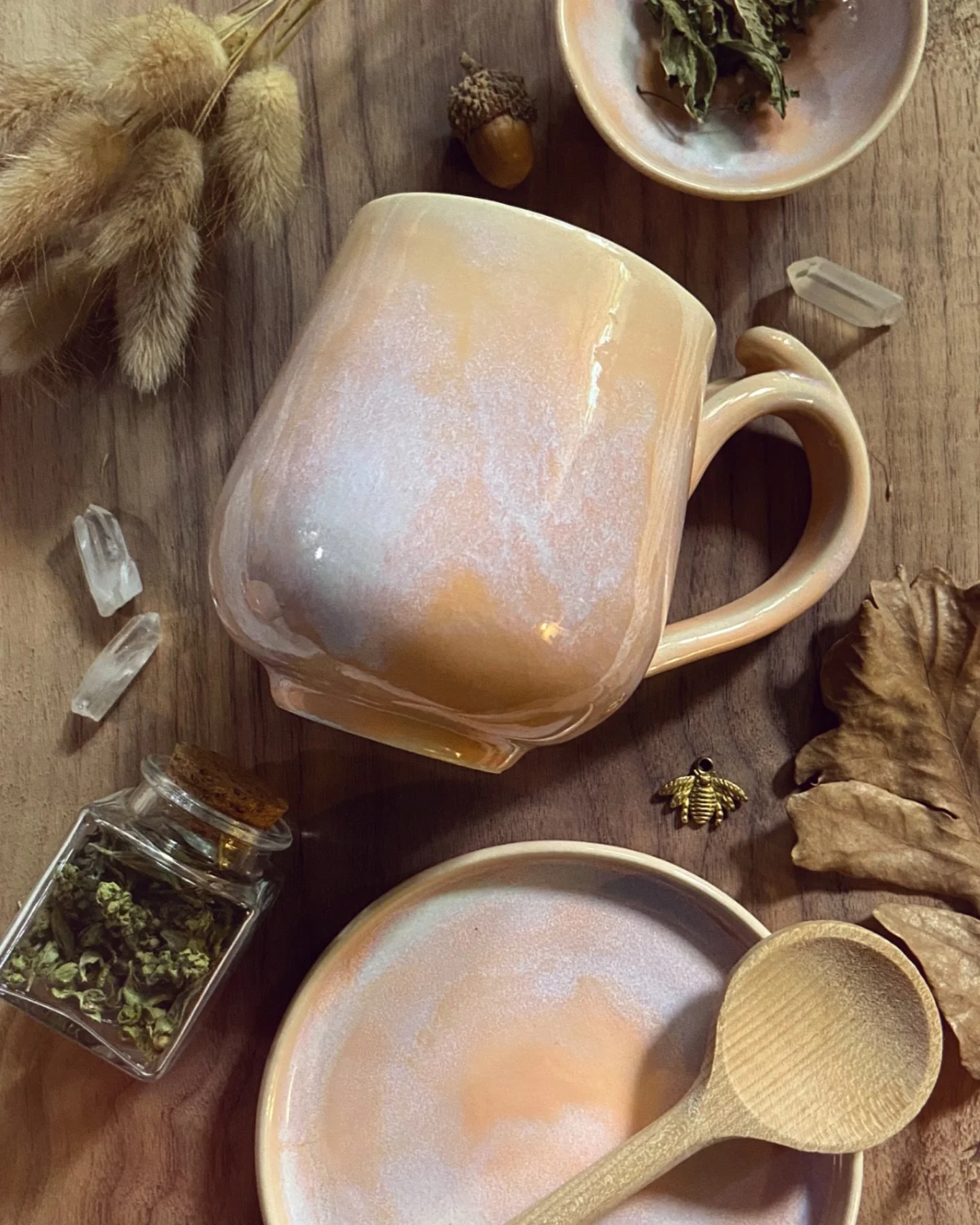 Sunset Opal porcelain items will be returning for @saskcollectivemarkets &lsquo;s June event!
.
.
.
.
.
#pottery #potteryglaze #potterystudio #artisanmarket #yxeevents #yxelocal #saskmade #saskartist