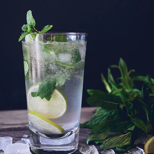 cocktail-class-friends.jpg