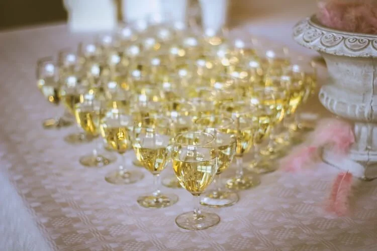 Hens Party Games: Champers Pong.jpg
