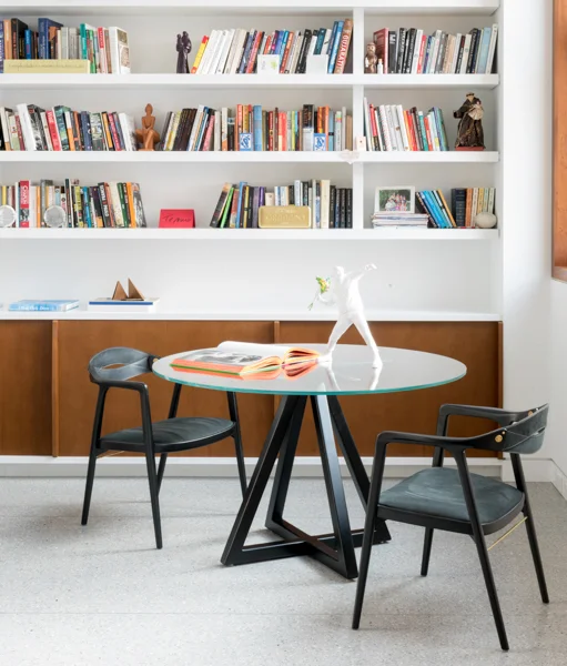 SOSSEGO_ANGELA ARMCHAIRS, ZX TABLE.jpg