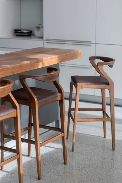 SOSSEGO_DUDA STOOL JQTM BROWN FAUX LEATHER.jpg